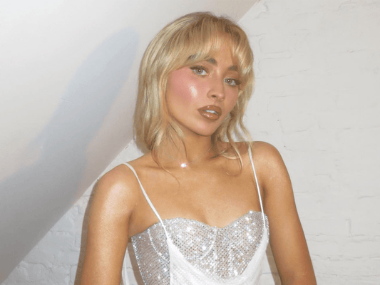 Venus Love Style Reading: Sabrina Carpenter